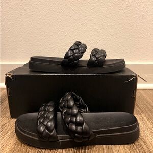 Leather Black Women’s Woven Braided Sandals 9
